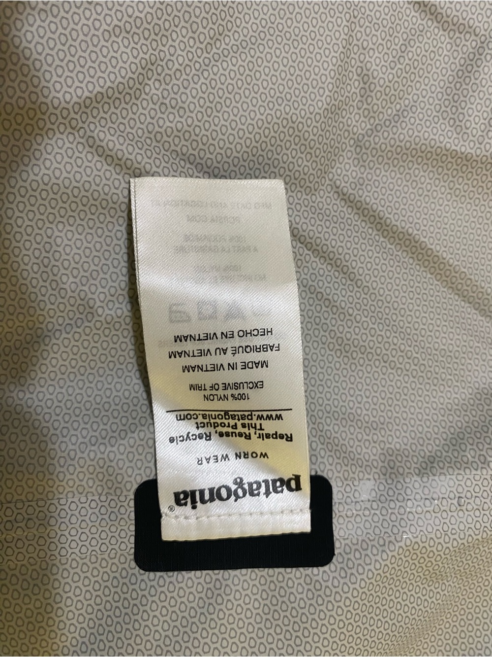 Patagonia Black Hooded Rain Shell Jacket - Picture 5 of 6